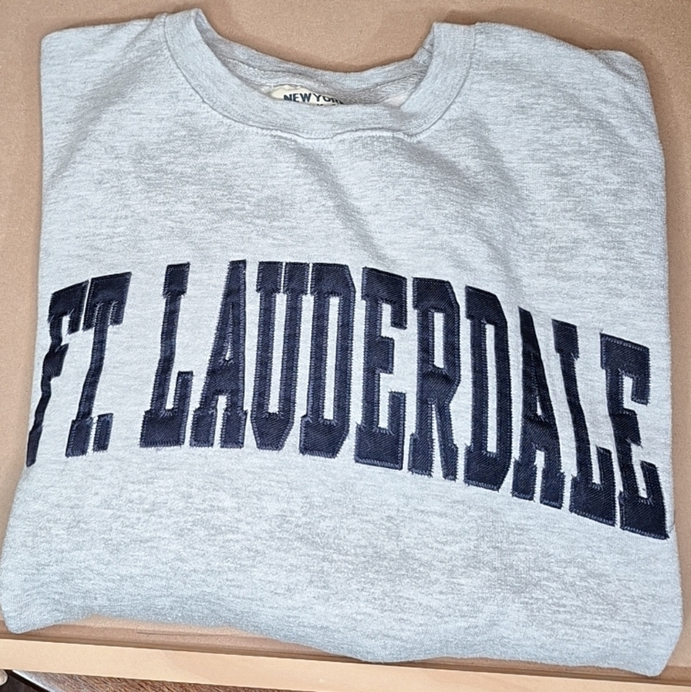 New York Popular Gray Crewneck Sweatshirt From Ft. Lauderdale 2232